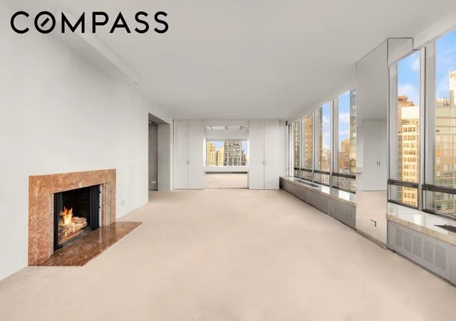 Photo 4 of House for sale at 860 United Nations Plz #36D, New York City, NY 10017 | MLS# RLS20085573 | Listing updated on 2026-08-17
