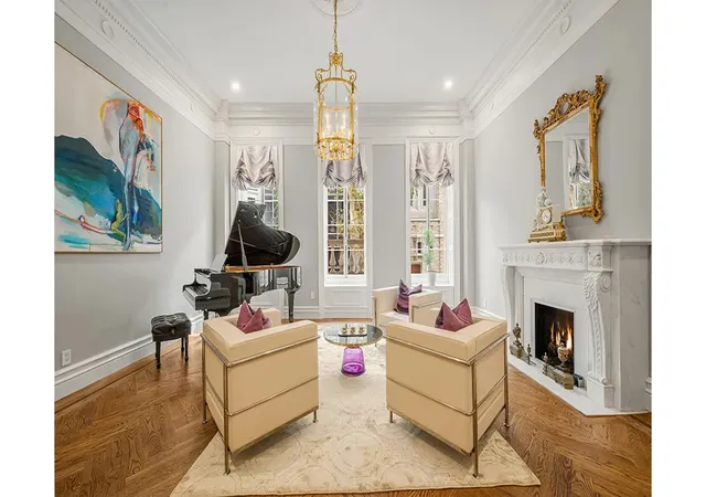 Photo 4 of Single family home for sale at 113 E 64th Street, New York City, NY 10065 | MLS# RLS20085912 | Listing updated on 2026-08-21