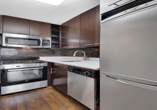 Photo 3 of Sale Pending at 237 E 24th Street #3-E, New York City, NY 10010 | MLS# RLS20085931 | Listing updated on 2026-08-01