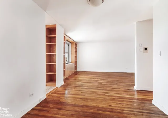 Photo 3 of Sale Pending at 525 W 236th Street #6A, New York City, NY 10463 | MLS# RLS20086618 | Listing updated on 2026-08-18