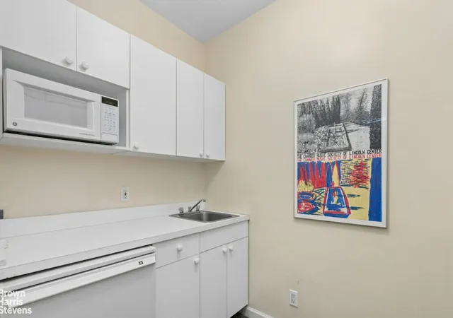 Photo 1 of Condo for sale at 35 E 85th Street #OF3S, New York City, NY 10028 | MLS# RLS20086711 | Listing updated on 2026-08-24