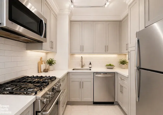 Photo 3 of Sale Pending at 55 E 87th Street #12F, New York, NY 10128 | MLS# RLS20087954 | Listing updated on 2026-08-23