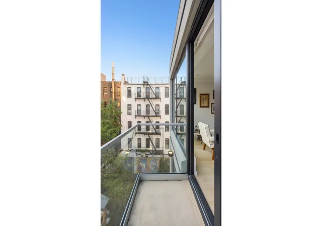 Photo 4 of Sale Pending at 76 W 105th Street, New York City, NY 10025 | MLS# RLS20089324 | Listing updated on 2026-08-23