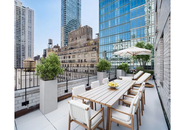 Photo 3 of Condo for sale at 200 E 58th Street #18A, New York City, NY 10022 | MLS# RLS20090290 | Listing updated on 2026-08-23