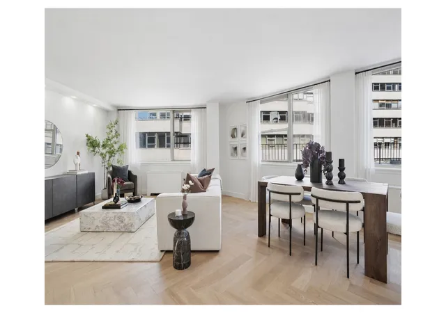 Photo 4 of House for sale at 200 E 58th Street #18A, New York City, NY 10022 | MLS# RLS20090290 | Listing updated on 2026-08-23