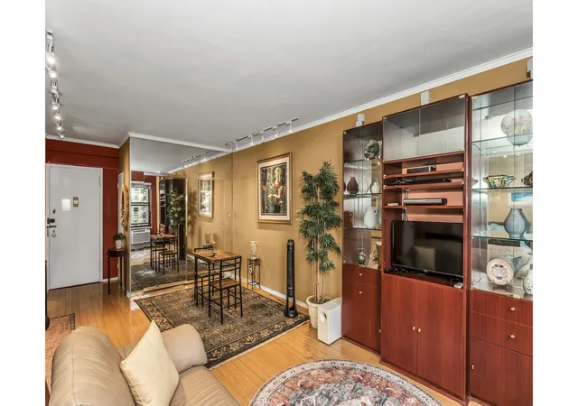 Photo 4 of House for sale at 2 Tudor City Pl #3MS, New York, NY 10017 | MLS# RLS20090314 | Listing updated on 2026-08-20