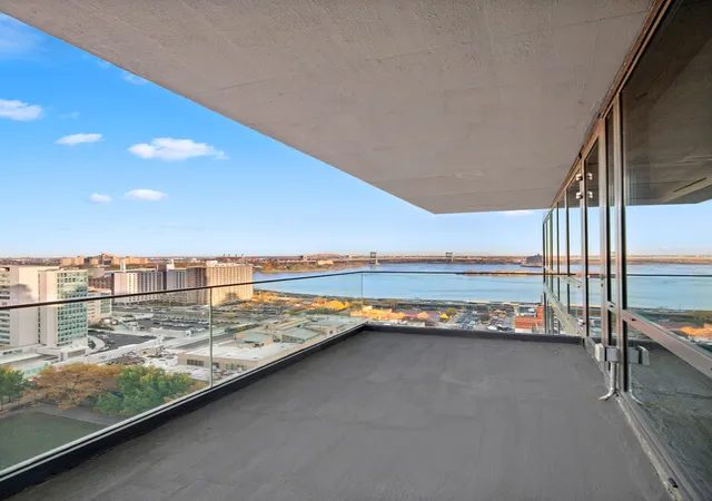 Listing Photo 5 - Condo for sale in building located at 302 E 96Th St, New York City, NY 10128 - Unit #PH5