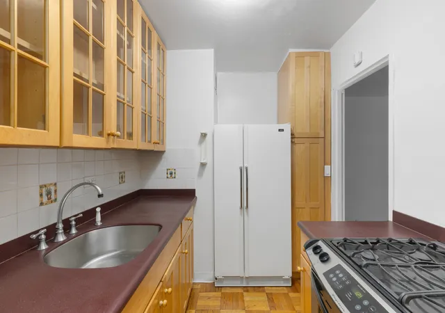 Photo 4 of Sale Pending at 136 E 56th Street #9J, New York City, NY 10022 | MLS# RLS20090859 | Listing updated on 2026-08-17