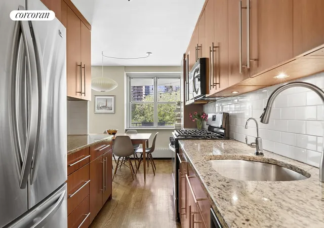 Photo 4 of Sale Pending at 303 W 66th Street #5HE, New York City, NY 10023 | MLS# RLS20090931 | Listing updated on 2026-08-01