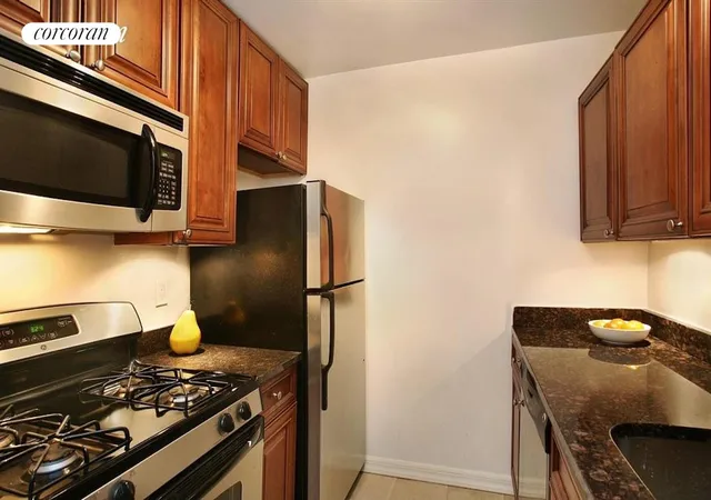 Photo 3 of House for sale at 225 E 57th Street #2M, New York City, NY 10022 | MLS# RLS20091339 | Listing updated on 2026-08-20