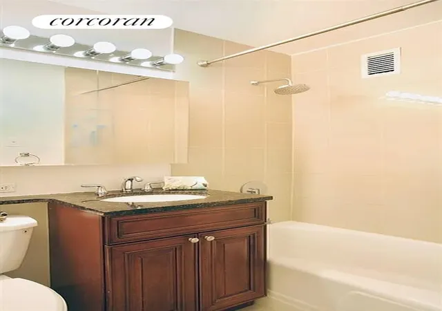 Photo 4 of House for sale at 225 E 57th Street #2M, New York City, NY 10022 | MLS# RLS20091339 | Listing updated on 2026-08-20