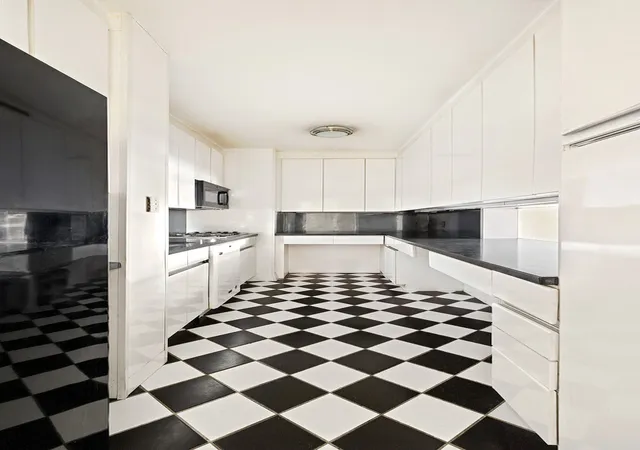 Photo 4 of House for sale at 303 E 57th Street #9E, New York City, NY 10022 | MLS# RLS20091193 | Listing updated on 2026-08-18