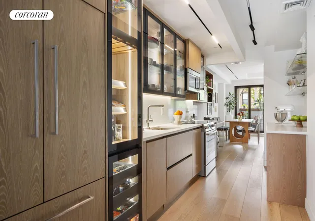Photo 4 of House for sale at 430 Kosciuszko St #3A, New York City, NY 11221 | MLS# RLS20091240 | Listing updated on 2026-08-26