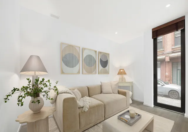 Photo 2 of Single family home for sale at 173 Water St, Brooklyn, NY 11201 | MLS# RLS20091938 | Listing updated on 2026-08-17
