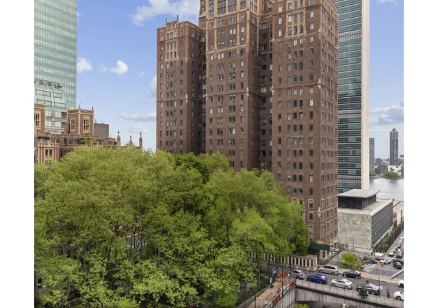Photo 4 of Sale Pending at 320 E 42nd Street #408, New York, NY 10017 | MLS# RLS20092335 | Listing updated on 2026-08-23