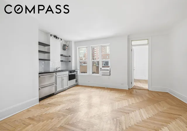 Photo 2 of Condo for sale at 230 W End Ave #8F, New York City, NY 10023 | MLS# RLS20092532 | Listing updated on 2026-08-25