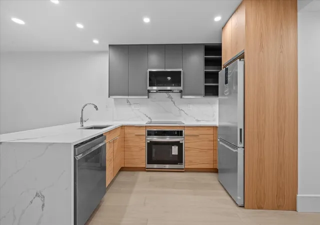 Photo 4 of Condo for sale at 118 Madison St #1, New York City, NY 11216 | MLS# RLS20092703 | Listing updated on 2026-08-23