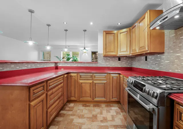 Photo 2 of Multi family home for sale at 115 W 117th Street, New York City, NY 10026 | MLS# RLS20092874 | Listing updated on 2026-08-27