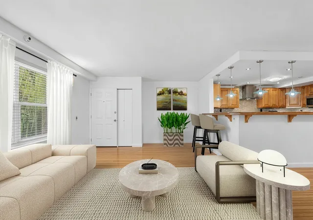 Listing Photo 5 - Condo for sale in building located at 115 W 117th St, New York City, NY 10026