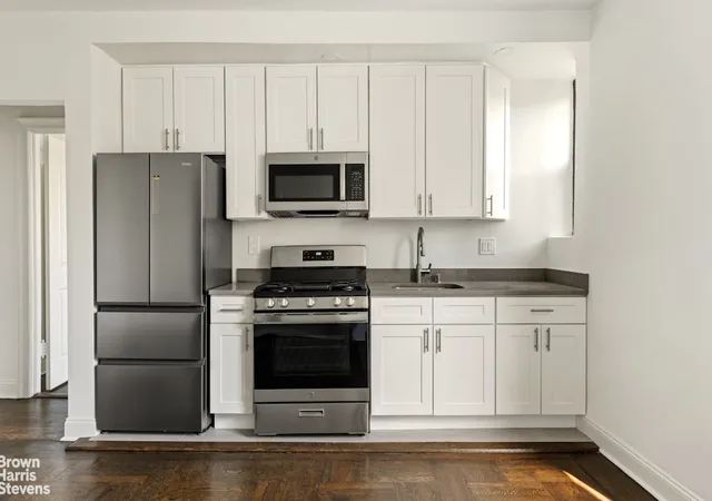 Listing Photo 5 - Condo for sale in building located at 80 Winthrop St, New York, NY 11225 - Unit #U3