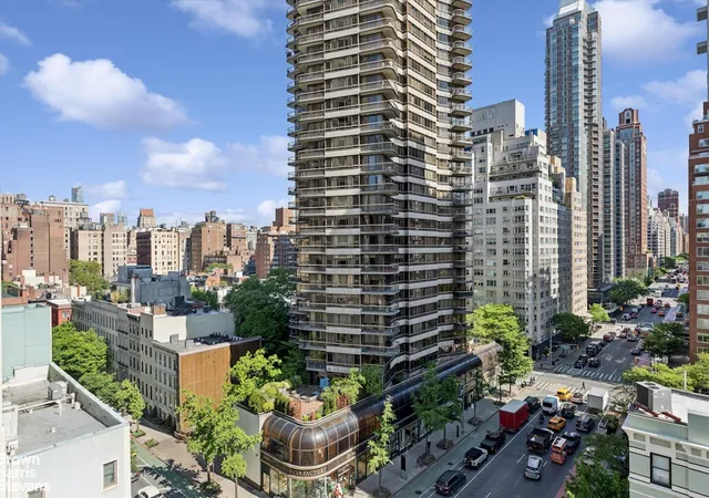 Photo 3 of Condo for sale at 200 E 61st Street #10D, New York, NY 10065 | MLS# RLS20092579 | Listing updated on 2026-08-19