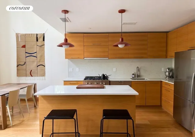 Photo 3 of Sale Pending at 130 Jackson St #1E, New York City, NY 11211 | MLS# RLS20095395 | Listing updated on 2026-07-31
