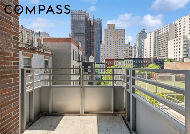 Photo 3 of Sale Pending at 360 E 88th Street #4B, New York, NY 10128 | MLS# RLS20095671 | Listing updated on 2026-08-25