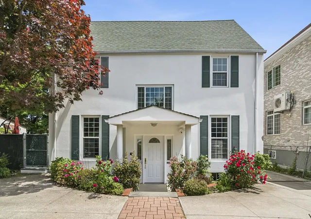 Photo 2 of Single family home for sale at 77 15 Kew Forest Ln, Forest Hills, NY 11375 | MLS# RLS20095833 | Listing updated on 2026-08-19
