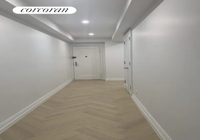 Photo 3 of Condo for sale at 167 E 82nd Street #6B, New York City, NY 10028 | MLS# RLS20096164 | Listing updated on 2026-08-22