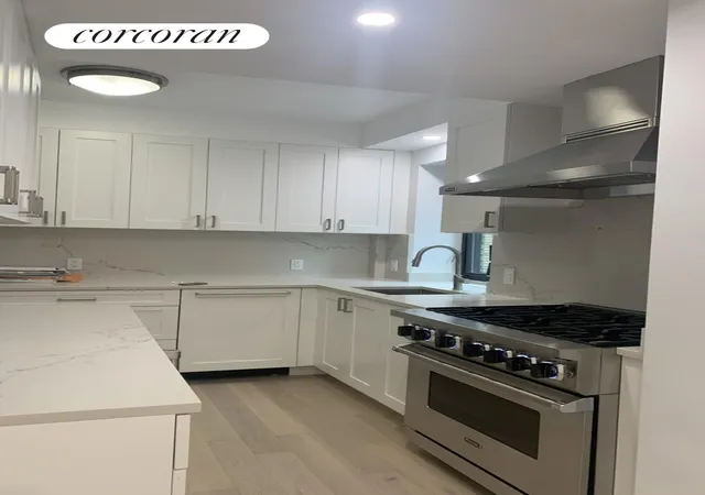 Listing Photo 4 - Condo for sale in building located at 167 E 82Nd St, New York, NY 10028 - Unit #6B