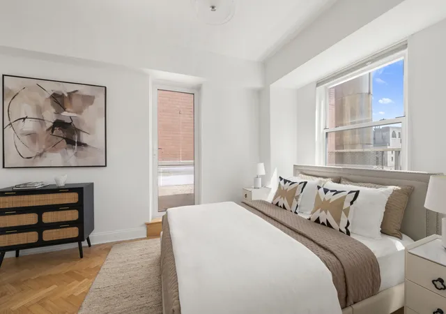 Photo 4 of Sale Pending at 520 E 72nd Street #17C, New York, NY 10021 | MLS# RLS20096450 | Listing updated on 2026-08-18