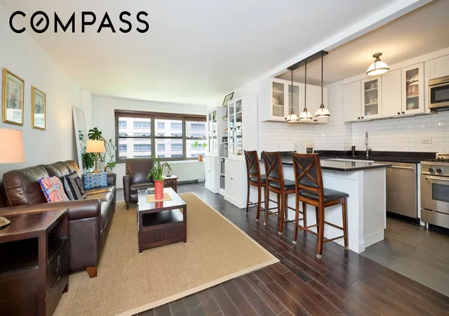 Photo 2 of Sale Pending at 140 W End Ave #9J, New York City, NY 10023 | MLS# RLS20096627 | Listing updated on 2026-08-19
