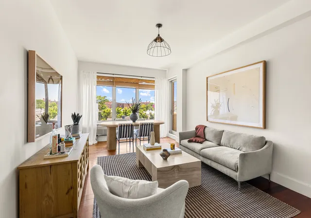 Photo 1 of Sale Pending at 355 Stratford Rd #5/C, New York City, NY 11218 | MLS# RLS20096818 | Listing updated on 2026-08-19