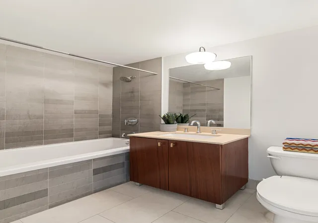 Photo 4 of Sale Pending at 355 Stratford Rd #5/C, New York City, NY 11218 | MLS# RLS20096818 | Listing updated on 2026-08-19