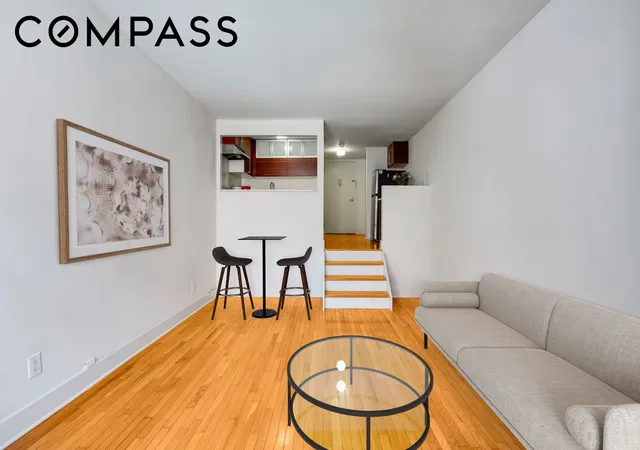 Photo 3 of Sale Pending at 184 Thompson St #2P, New York City, NY 10012 | MLS# RLS20096878 | Listing updated on 2026-08-26