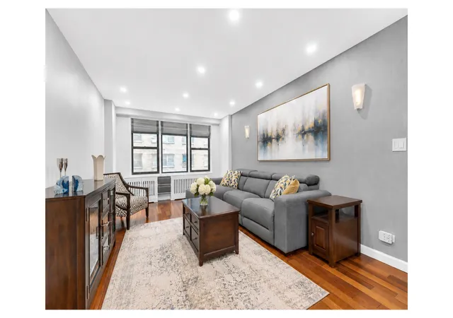 Photo 1 of Sale Pending at 220 E 54th Street #3C, New York City, NY 10022 | MLS# RLS20096903 | Listing updated on 2026-08-19