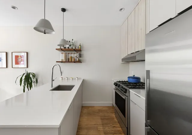 Photo 3 of Sale Pending at 664 Jefferson Ave #1B, New York City, NY 11221 | MLS# RLS20097097 | Listing updated on 2026-07-31