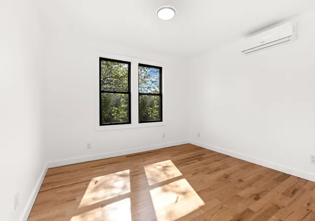 Photo 4 of Sale Pending at 346 E 53rd Street, Brooklyn, NY 11203 | MLS# RLS20097282 | Listing updated on 2026-08-17