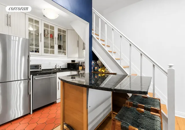 Photo 4 of House for sale at 407 W 40th Street #5A, New York, NY 10018 | MLS# RLS20097954 | Listing updated on 2026-08-23