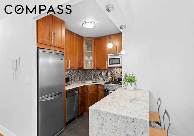 Photo 3 of Sale Pending at 16 W 16th Street #5HN, New York, NY 10011 | MLS# RLS20097979 | Listing updated on 2026-08-12