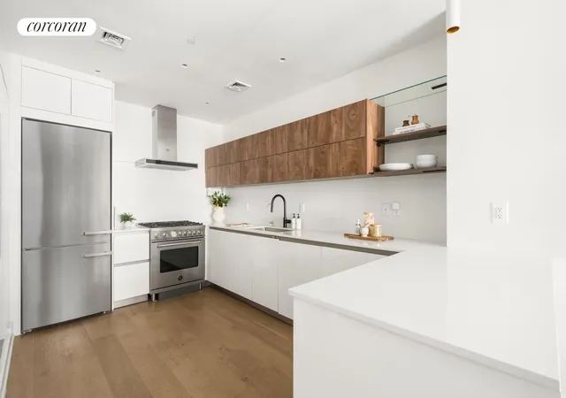 Photo 3 of House for sale at 128 W 26th Street #2, New York City, NY 10001 | MLS# RLS20098801 | Listing updated on 2026-08-19