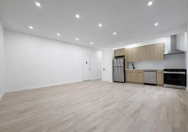 Photo 3 of Sale Pending at 229 W 97th Street #4F, New York City, NY 10025 | MLS# RLS20098811 | Listing updated on 2026-08-25