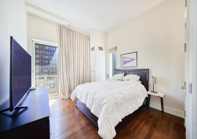 Listing Photo 3 - Condo for sale in building located at 250 E 49Th St, New York City, NY 10017 - Unit #18A