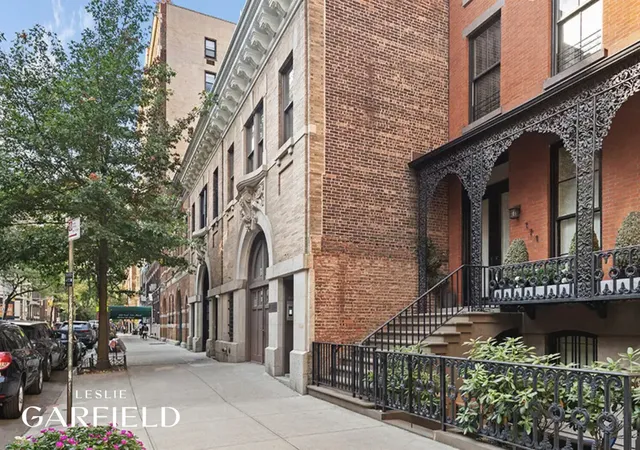 Photo 3 of Single family home for sale at 180 E 73rd Street, New York, NY 10021 | MLS# RLS20100147 | Listing updated on 2026-09-30