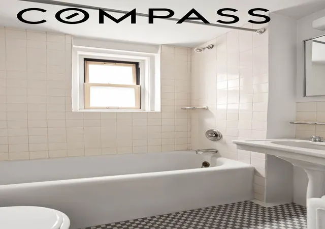 Photo 4 of Sale Pending at 155 E 49th Street #10C, New York City, NY 10017 | MLS# RLS20100154 | Listing updated on 2026-08-20