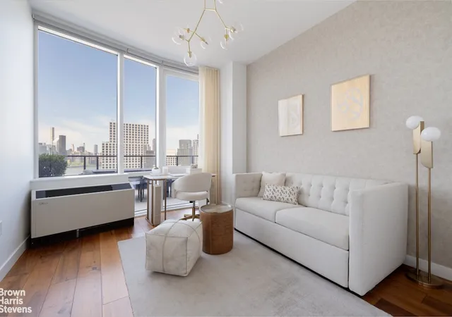 2nd image of 21 India St, Brooklyn, NY 11222