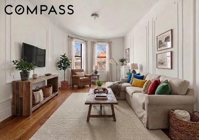 Photo 1 of Condo for sale at 310 Windsor Pl #32, Brooklyn, NY 11218 | MLS# RLS20100890 | Listing updated on 2026-08-19