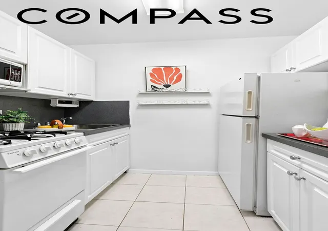 Photo 3 of Sale Pending at 420 E 55th Street #9L, New York City, NY 10022 | MLS# RLS20101598 | Listing updated on 2026-08-19