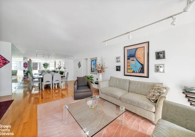 Photo 3 of House for sale at 75 E End Ave #9H, New York City, NY 10028 | MLS# RLS20101664 | Listing updated on 2026-08-01