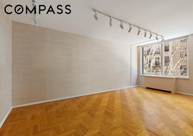 Photo 2 of Sale Pending at 170 E 87th Street #W3E, New York City, NY 10128 | MLS# RLS20101668 | Listing updated on 2026-08-21